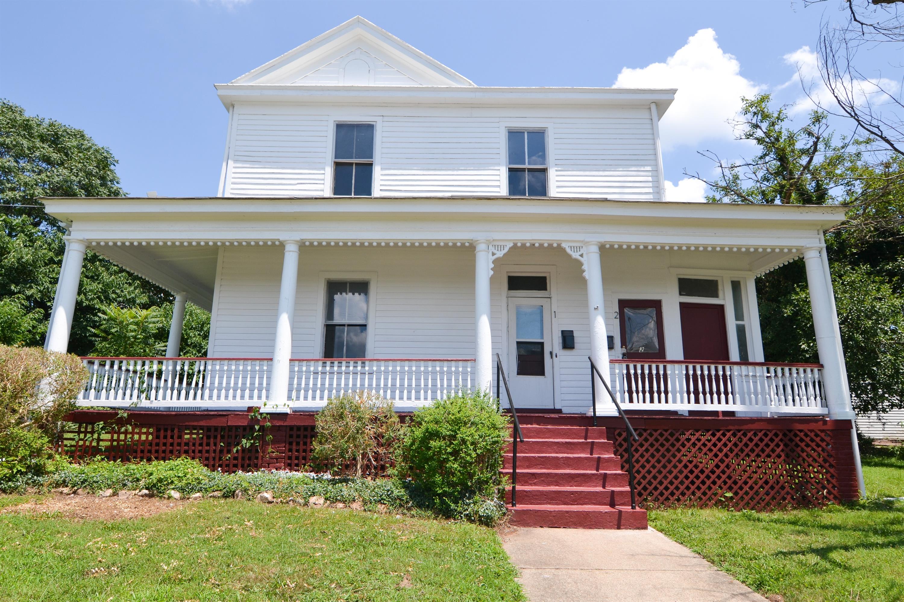 470 Rivermont, Unit 1