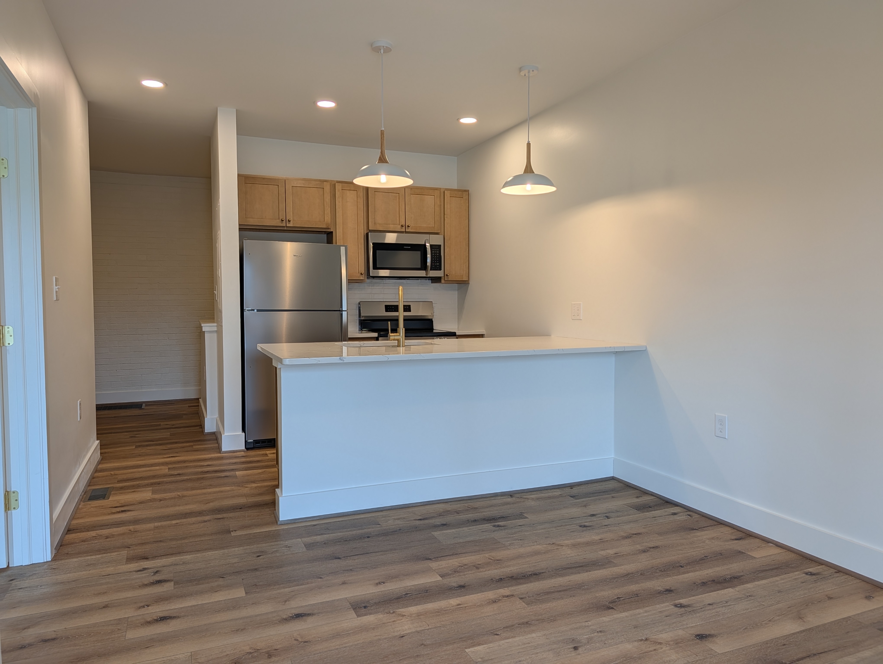5900 Fort Avenue - 4