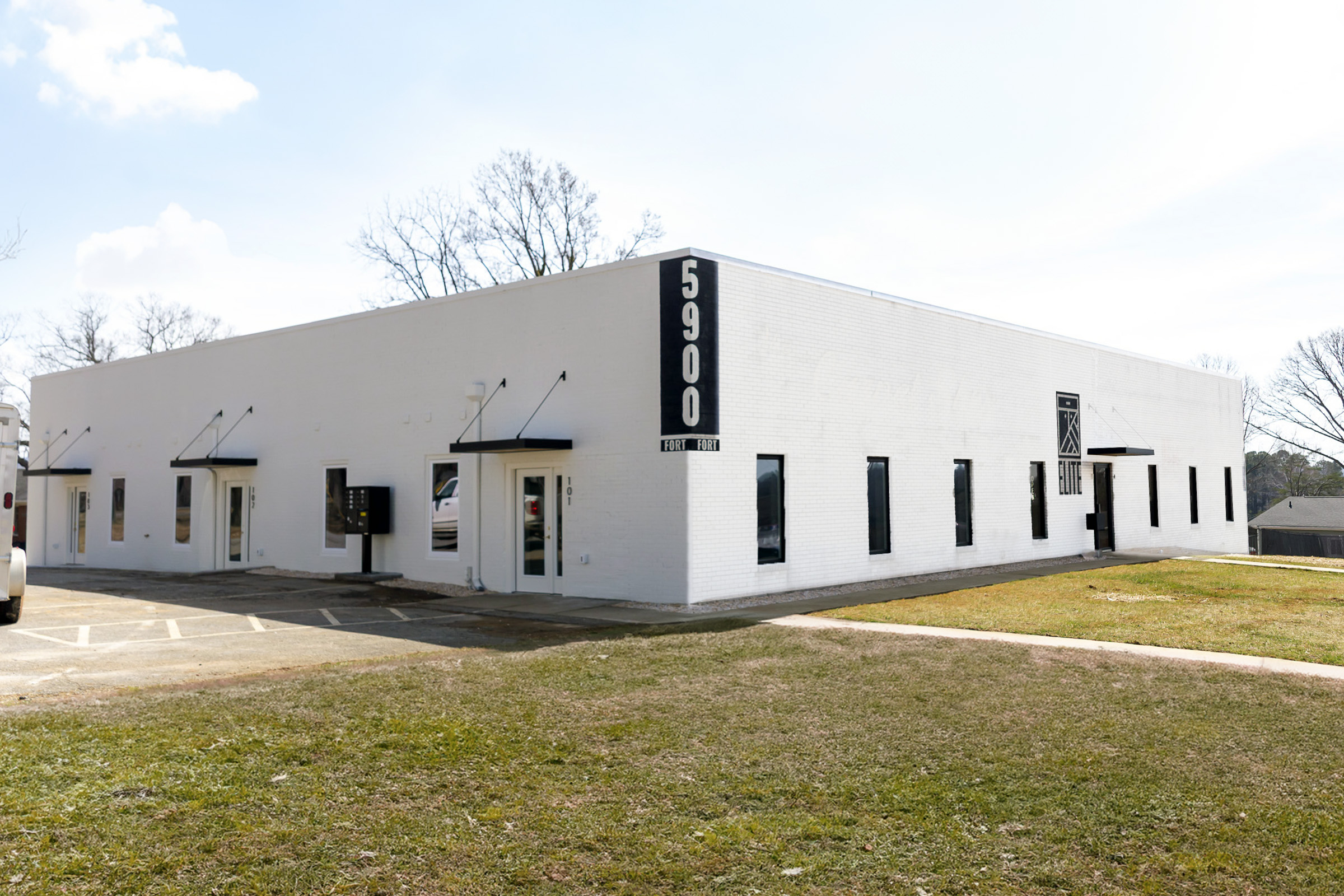 5900 Fort Avenue
