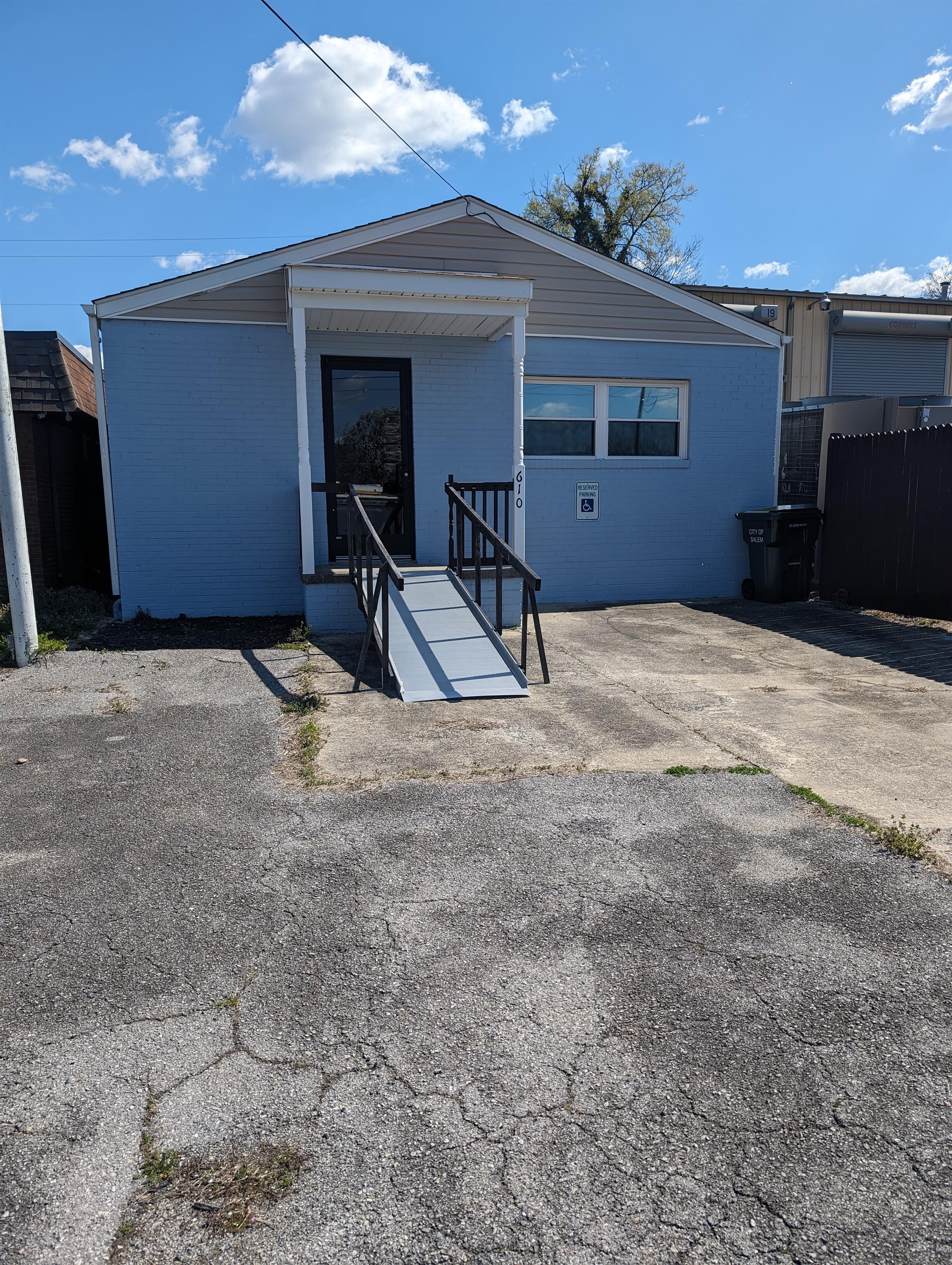 610 South Market Street